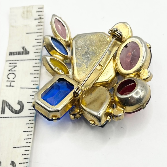 Vintage Art Glass Cluster Rhinestone Jeweled Brooch Pin - Picture 6 of 6